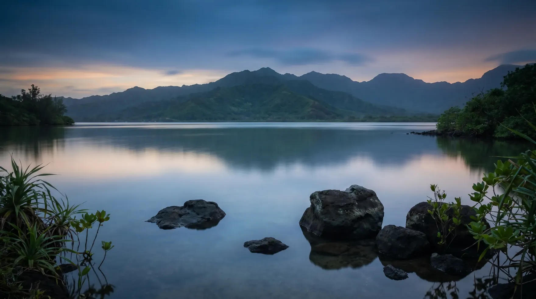 Le sud de La Réunion au crépuscule, près de Saint-Pierre